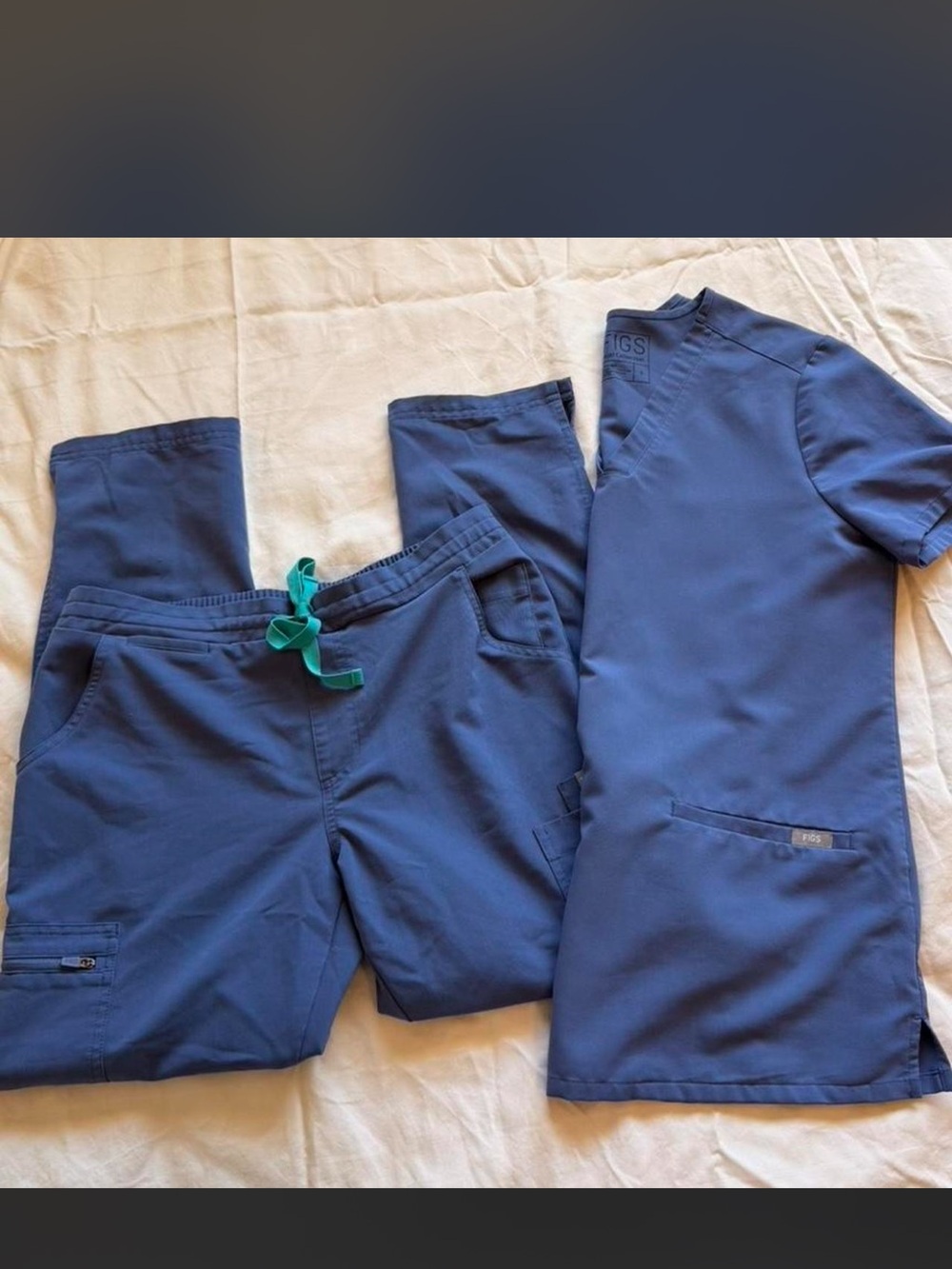 Figs Women's Big Sky Periwinkle Scrub Set Yola Pants and Casma Top